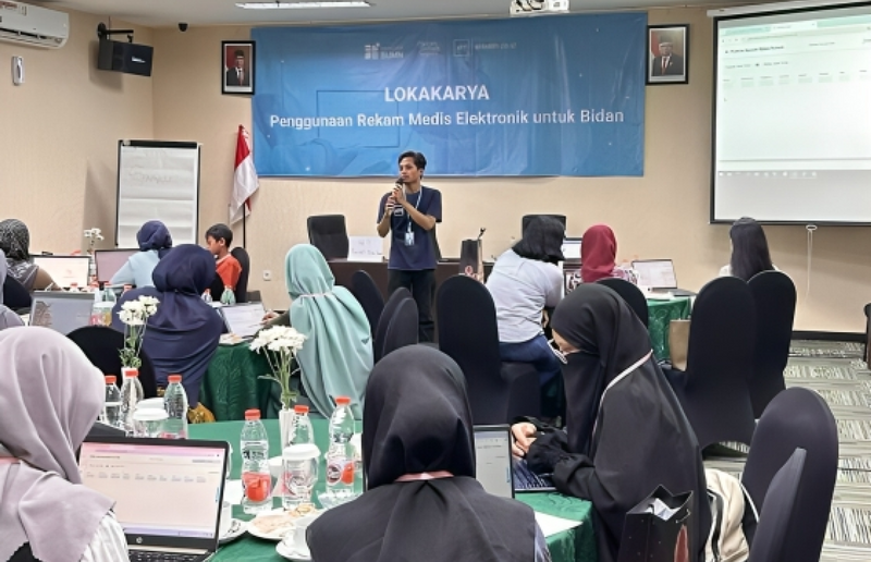 Pelatihan Rekam Medis Elektronik Terintegrasi SatuSehat untuk Bidan
